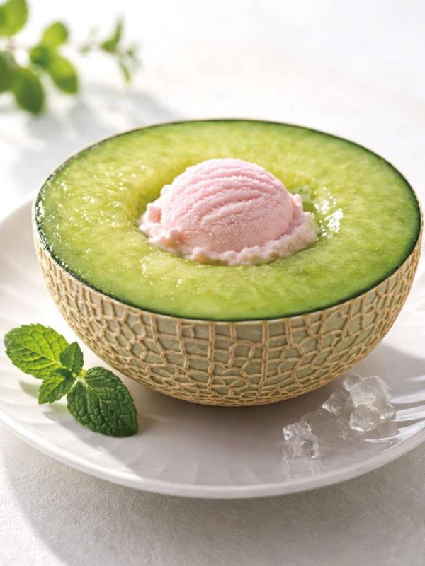 【神奈川県内・町田発】 高級完熟マスクメロン半玉贅沢食いと 旬の桃狩り食べ放題&3個土産付き!日帰り1